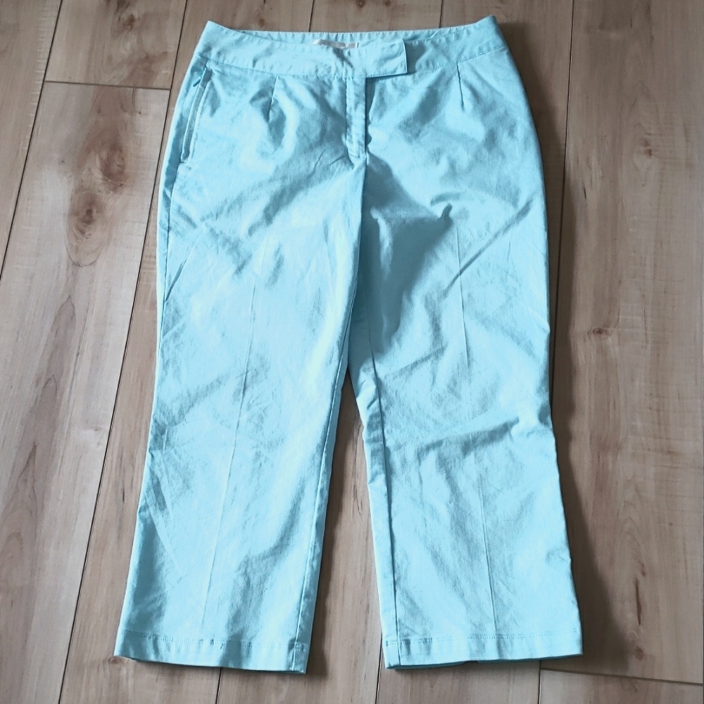 Nike Golf - Womens Cropped Pants - Size 8